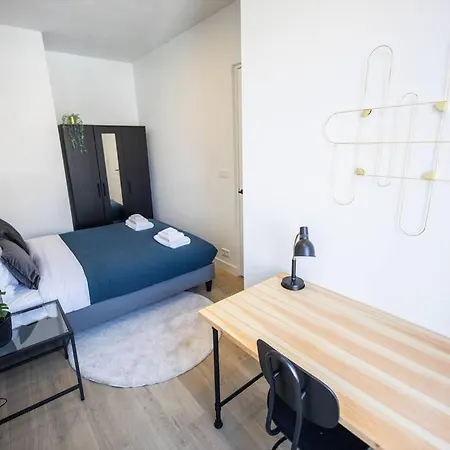 Amazing 1 Bedroom Serviced 53m2 -nb304a- Semesterbostad *